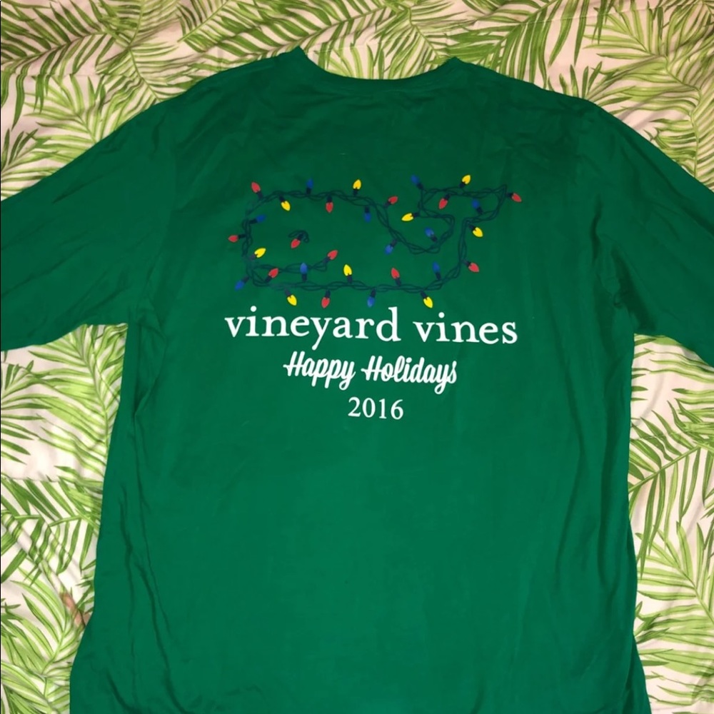 Vineyard Vines Christmas Tee